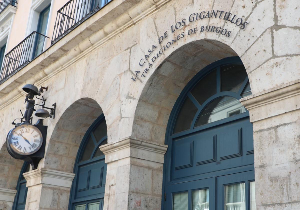 Actual Casa de los Gigantillos de Burgos.