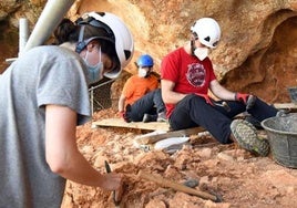 Imagen de archivo de excavaciones en el Yacimiento de Atapuerca.