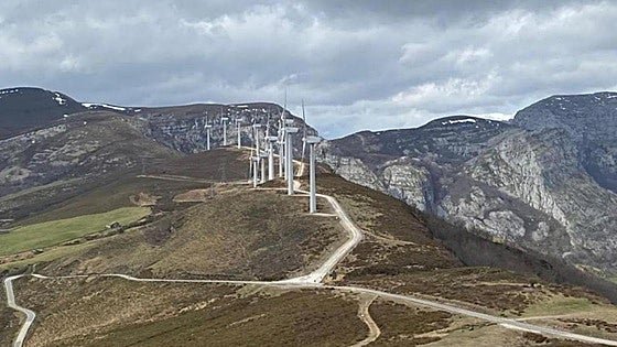 Cómo funciona un molino eólico, la megaestructura que se convirtió en trampa mortal para un joven en Burgos