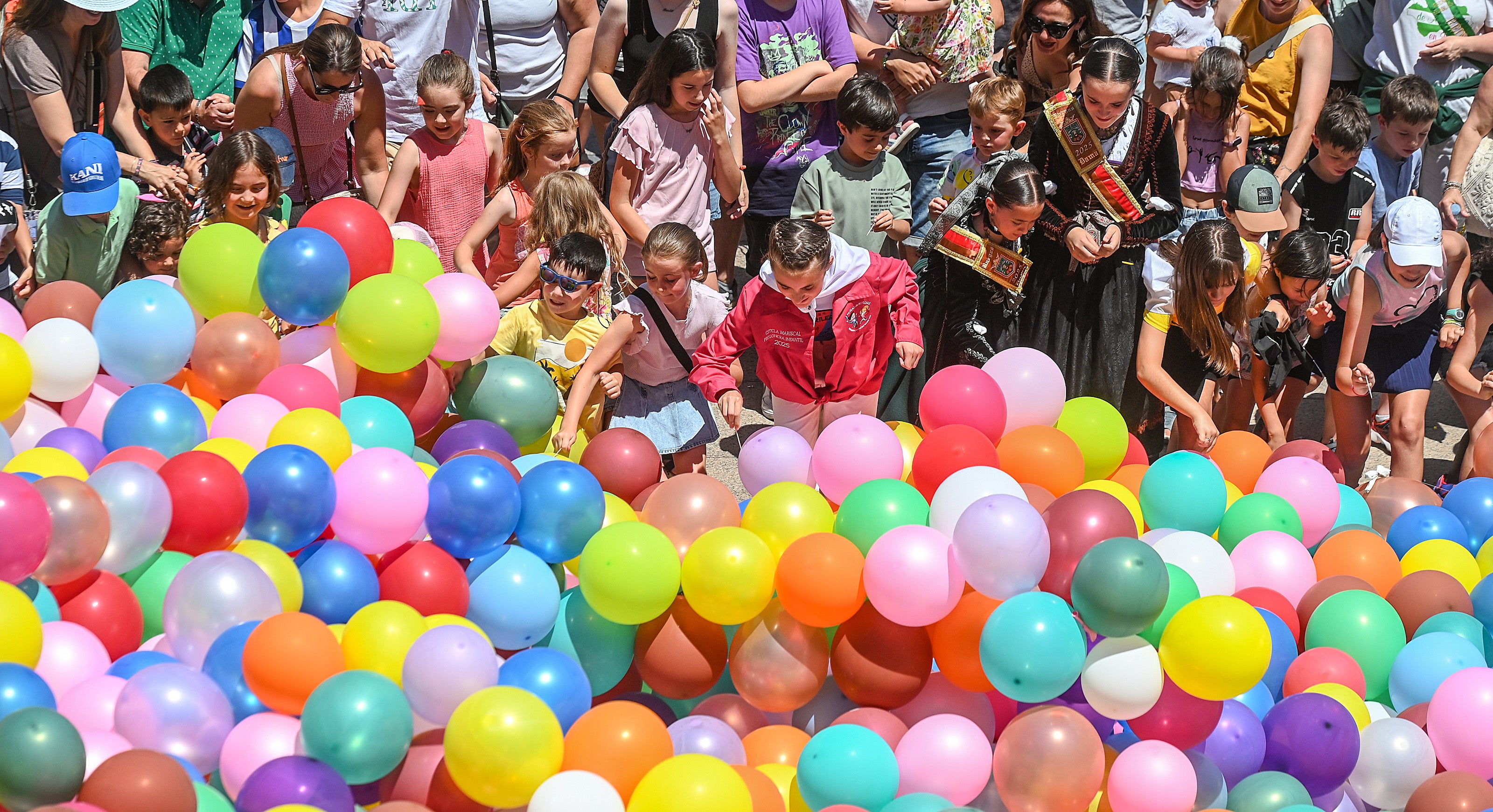 El pregón infantil de Sampedros, en imágenes