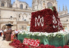 Manto de flores para Santa María la Mayor