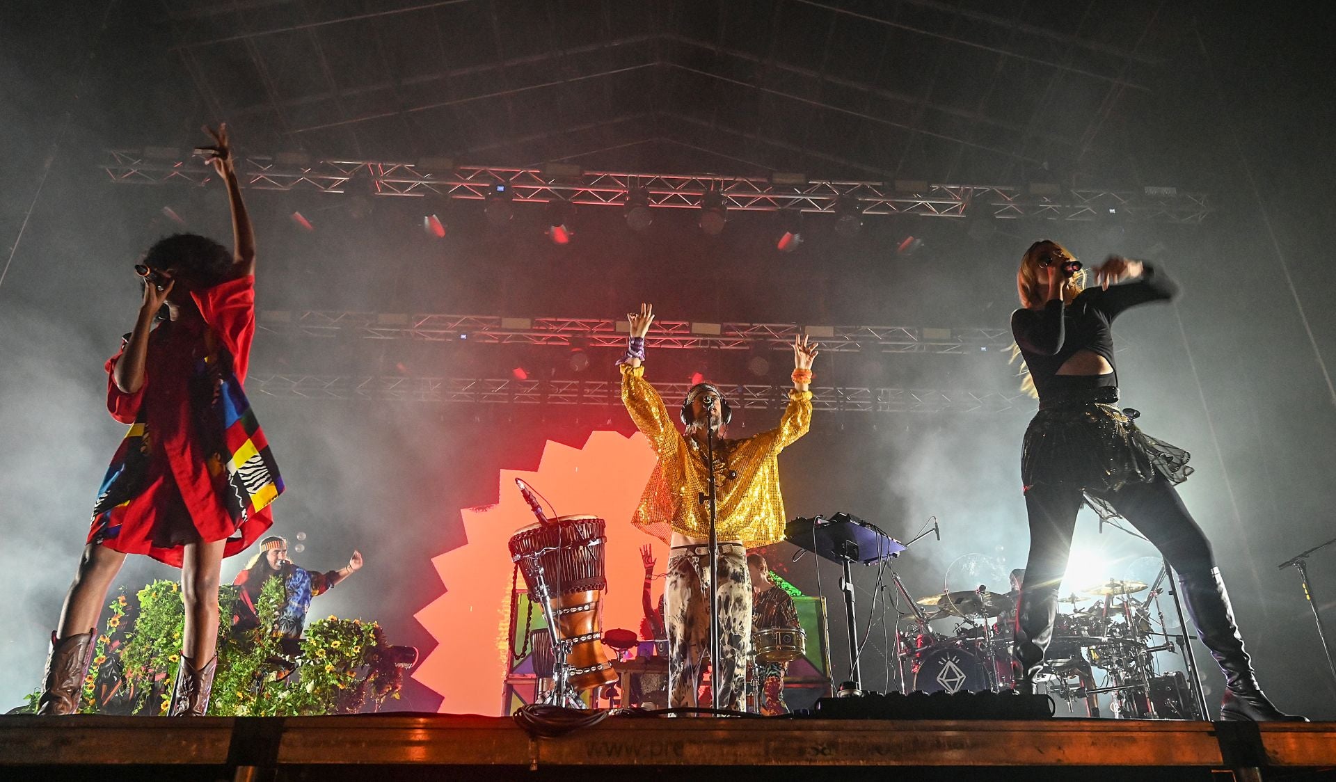 Todas las imágenes del concierto de Crystal Fighters en Burgos
