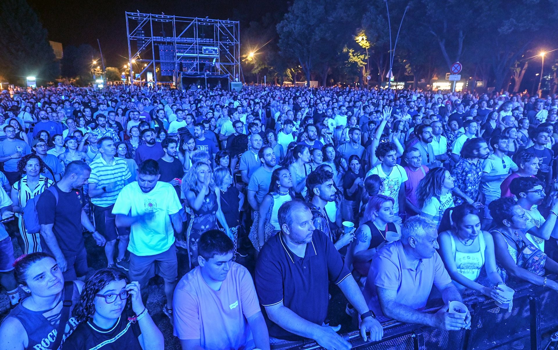 Todas las imágenes del concierto de Crystal Fighters en Burgos
