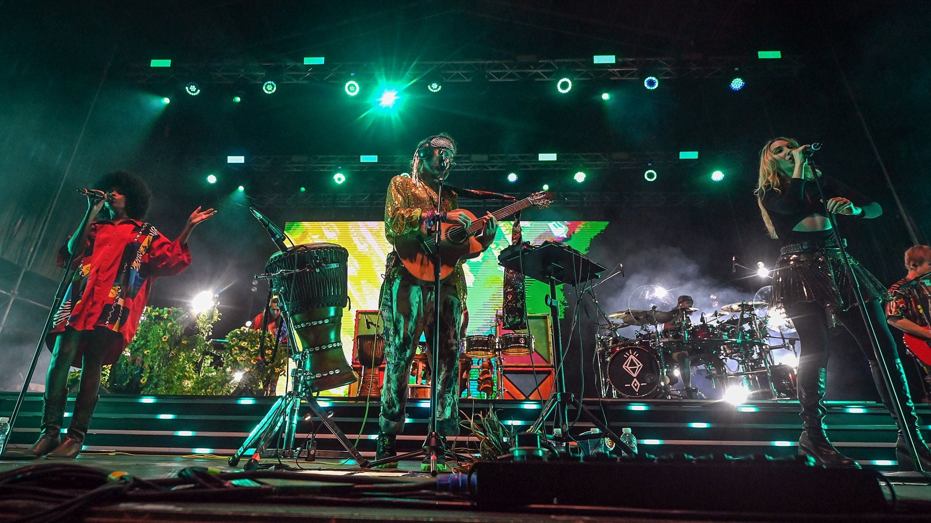 Todas las imágenes del concierto de Crystal Fighters en Burgos