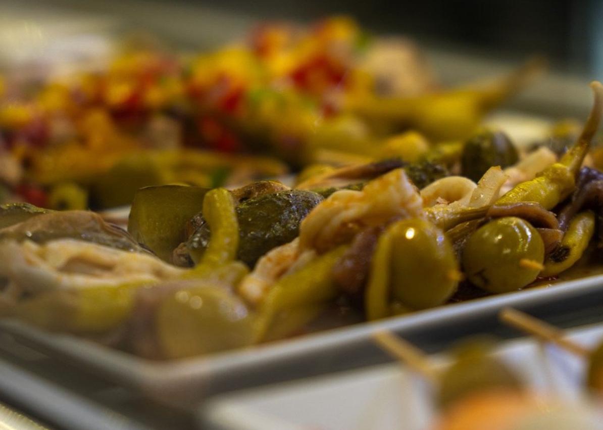 Imagen secundaria 1 - Conéctate con el sabor de Burgos: Aldaba Café