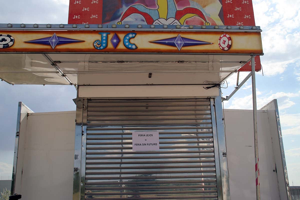 Así ha sido el cierre de protesta de la feria de atracciones de los Sampedros de Burgos