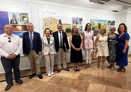 Foto de familia de las dos delegaciones.
