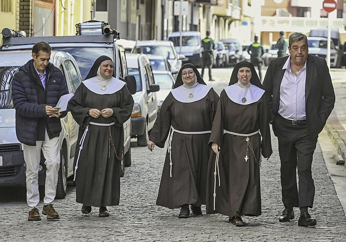 Foto de archivo de un momento en el que las monjas de Belorado acudieron a declarar al juzgado de Briviesca.