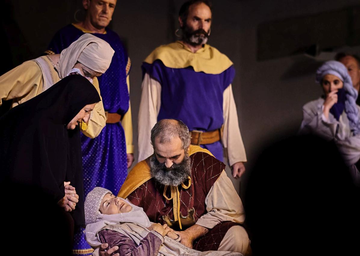 Imagen secundaria 1 - Espinosa de los Monteros revive su legado histórico con la XX edición de &#039;De Espinosa, los Monteros&#039;