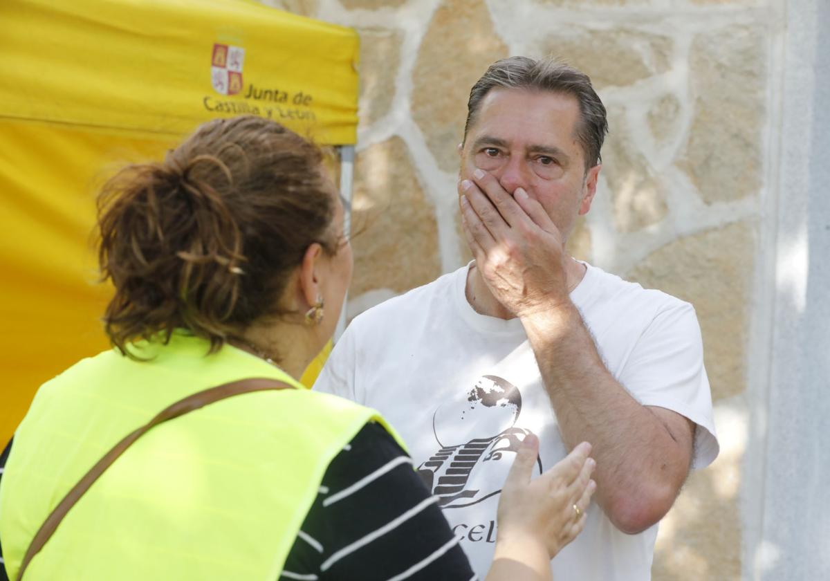 Vecino afectado por el incendio de Ávila.