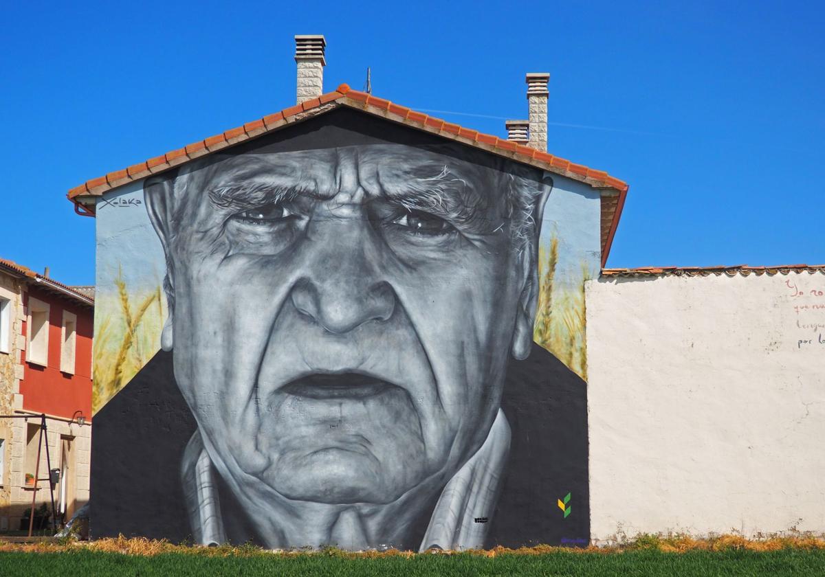 Uno de los murales de Villangómez, en Burgos.