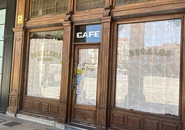 Cafetería que pone a la venta uno de sus objetos más curiosos.