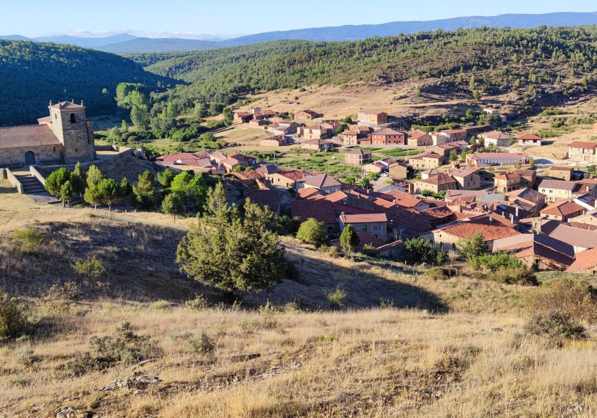 Vista del pueblo de Burgos de Moncalvillo.