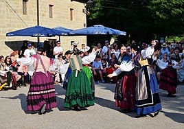 Grupo El Torrejón de Adrada de Haza, Burgos.