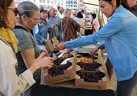 Imagen de una Feria de la Cereza del Valle de Caderechas en una edición anterior.