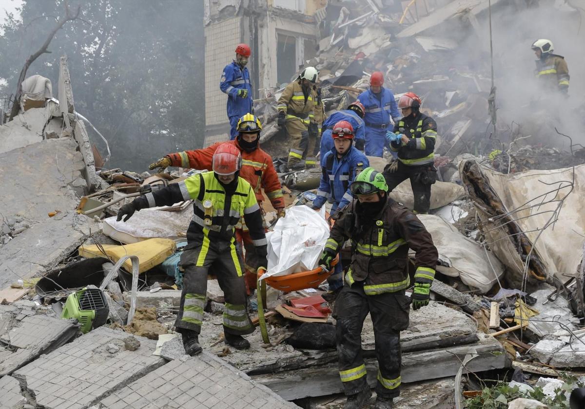 Zelenski, Kiev'de ölümcül bombardımandan sonra Rusya'da “rejim değişikliği” baskısını artırmayı istiyor