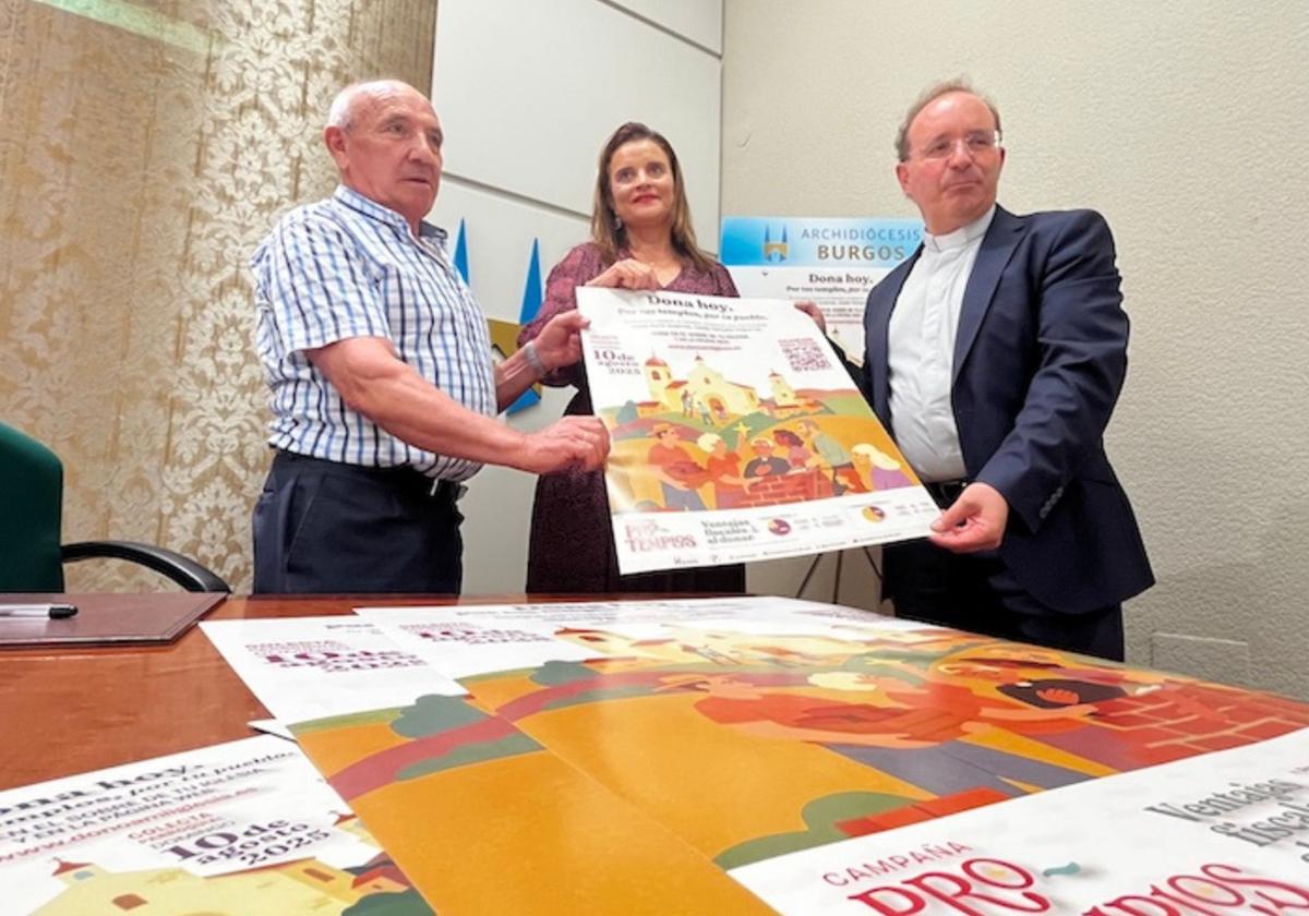 Mariano Giménez, Mariola Rilova y Carlos Izquierdo en la presentación de la campaña.