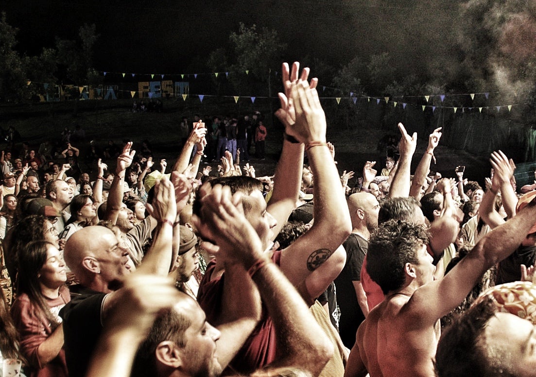 El Alpaka Fest en imágenes, el festival de música y resistencia rural de un pueblo de Burgos