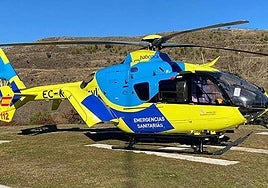 Imagen de archivo de un helicóptero medicalizado en Burgos.