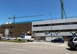 Edificio de Policía Local y Bomberos en Burgos.