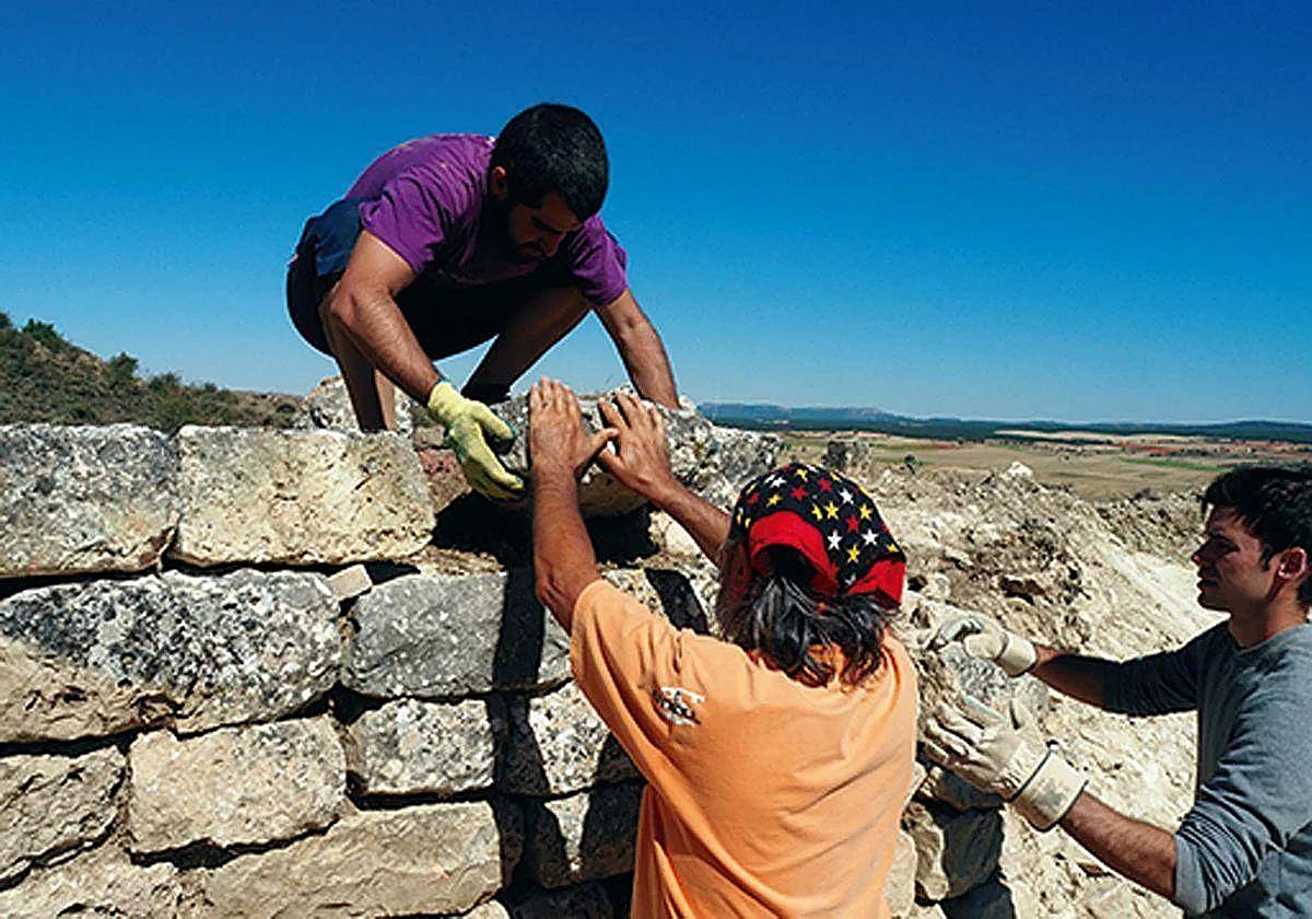 Trabajos en en el yacimiento de Klounioq.