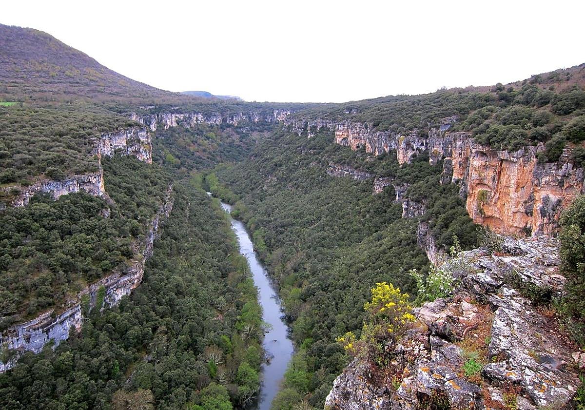 Imagen principal - Imágenes de la ruta e intinerario de la misma.