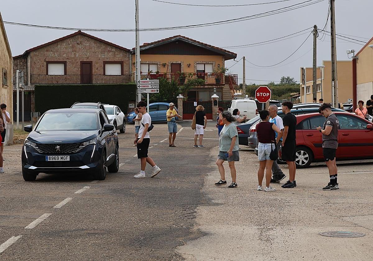 Los vecinos de Sesnández llegan a Tábara