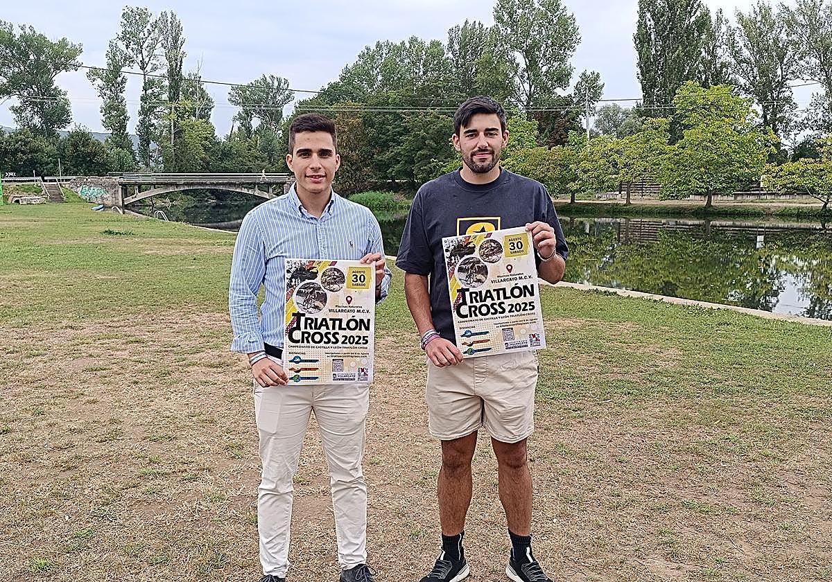 De izquierda a derecha: Isaac González, concejal de Deportes y Juan Diez, coordinador de Deportes en Villarcayo.