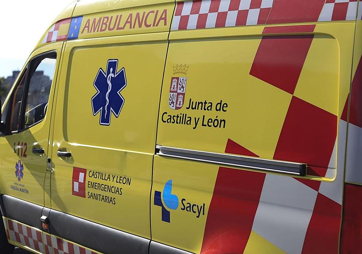 Ambulancia del Sacyl.