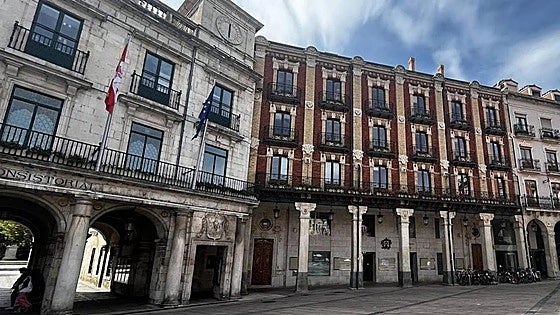 El Ayuntamiento adquiere 13 nuevas viviendas para su parque municipal