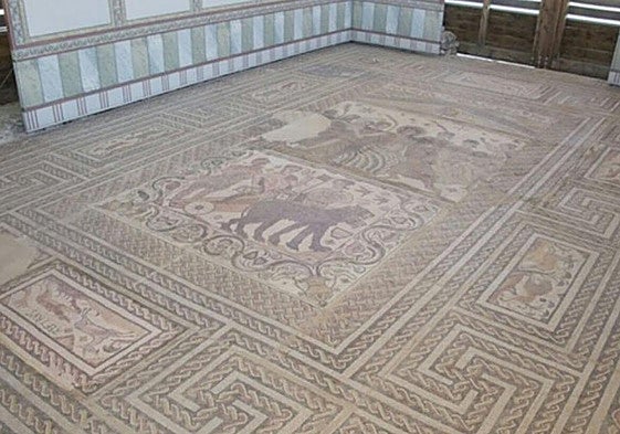 Mosaico de la la villa romana en Baños de Valdearados.