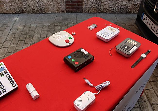 Aparatos electrónicos para prestar la Teleasistencia Avanzada.