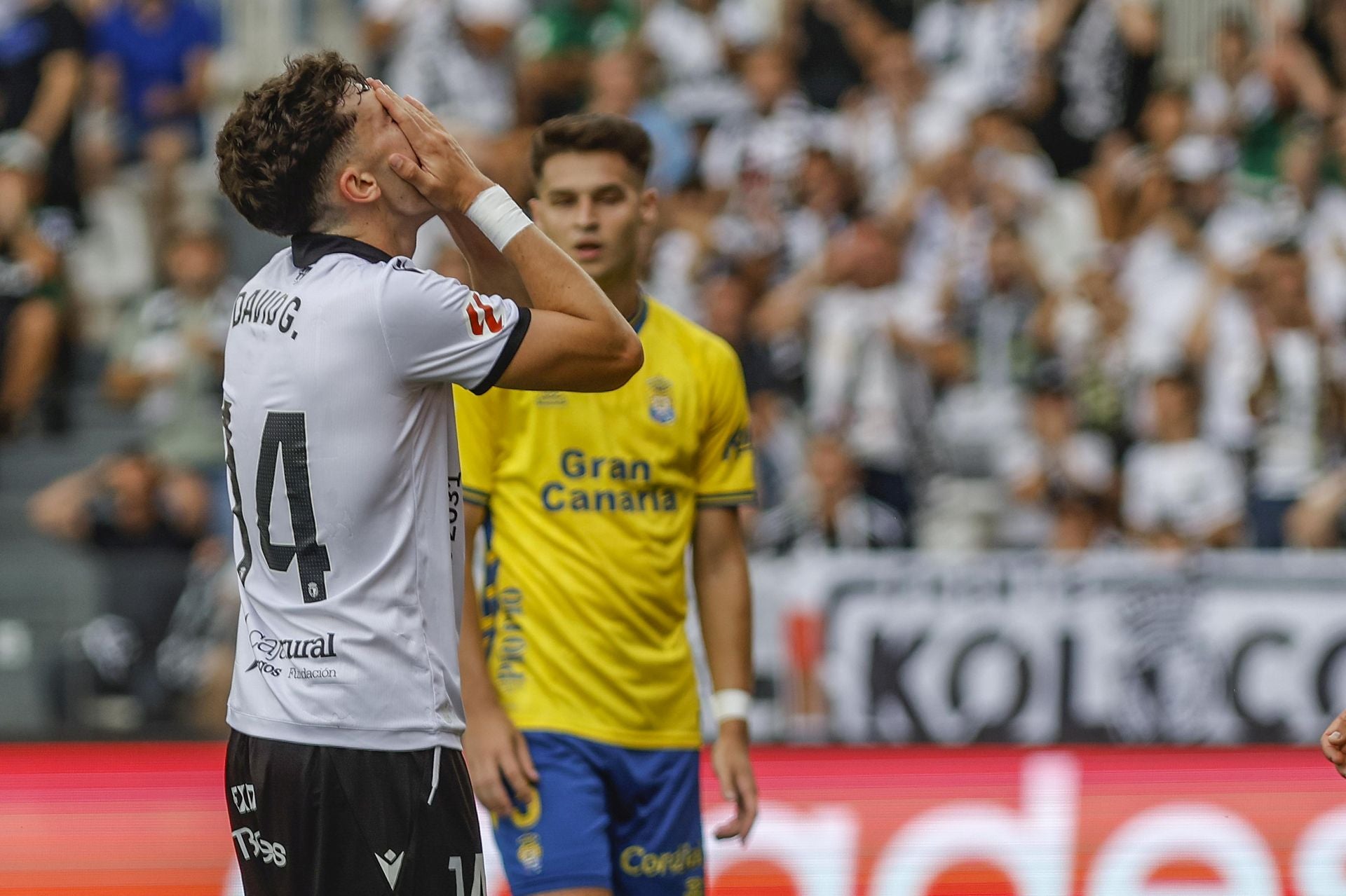 El Burgos CF - UD Las Palmas, en imágenes