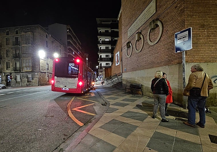 Una de las rutas partirá de la parada de la iglesia de San Nicolás