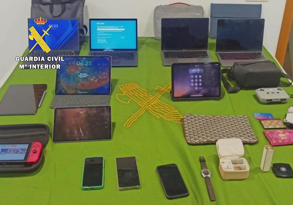 Objetos robados del interior de autocaravanas en Burgos.