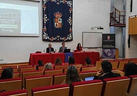 Celebración de la III Jornada de Jóvenes Investigadores Noveles en Derecho.