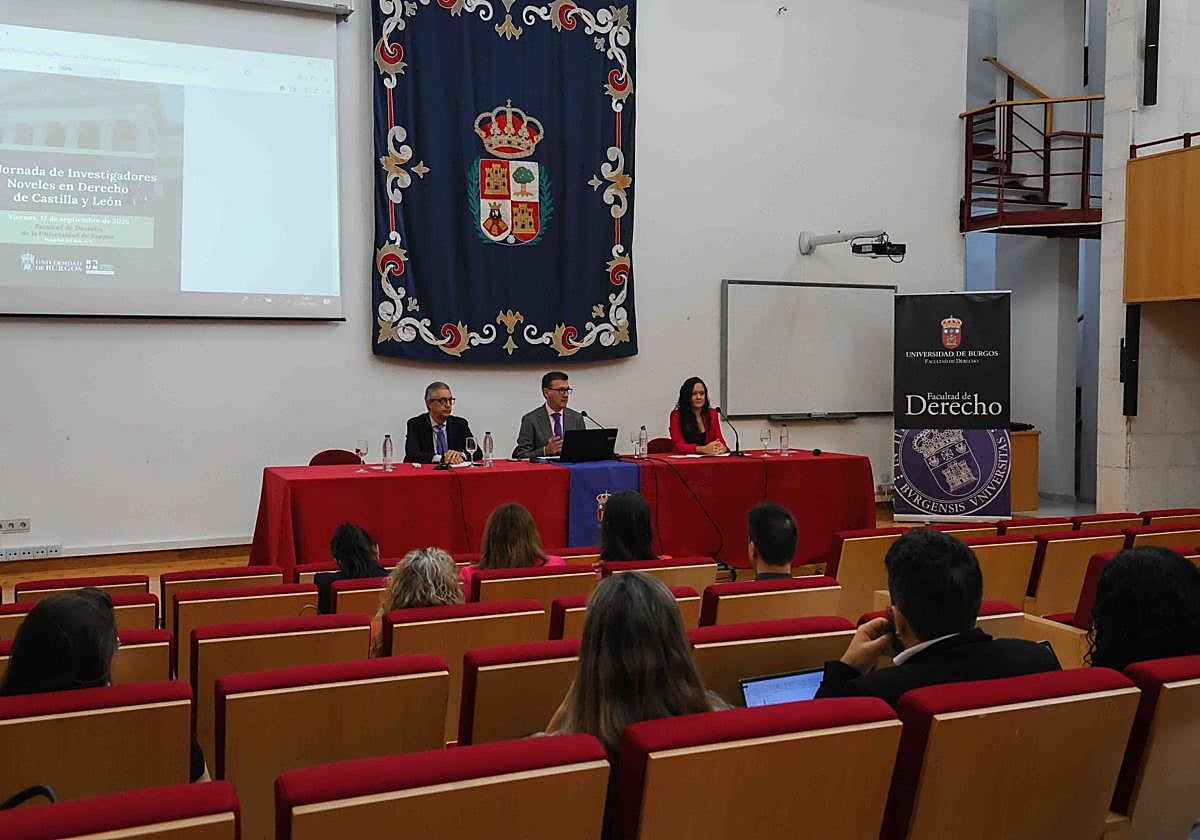 Celebración de la III Jornada de Jóvenes Investigadores Noveles en Derecho.
