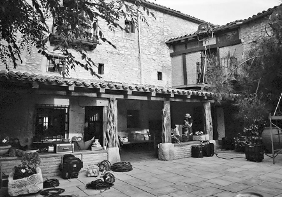 Imagen principal - Casa de Vela Zanetti y el pintor en su Granero.