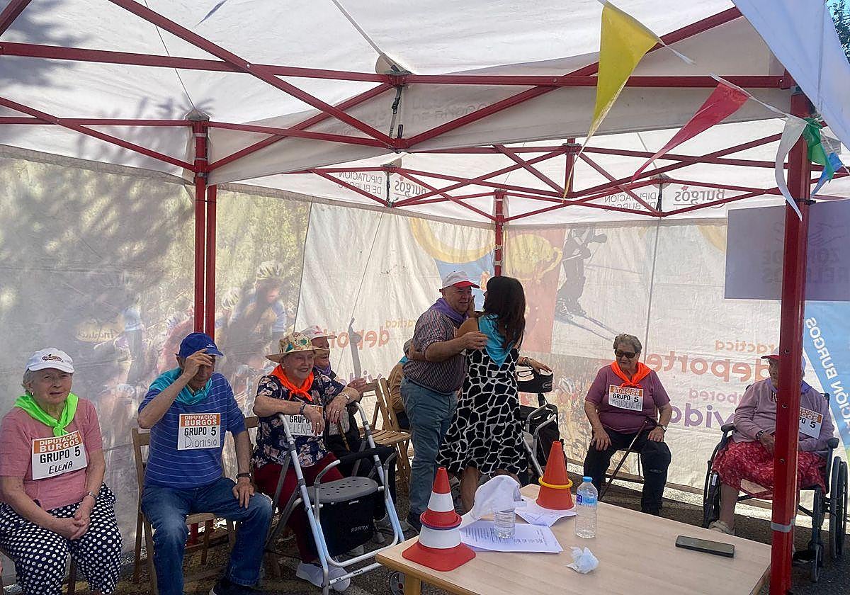 Imágenes de los participantes en la Olimpiada de Oro.