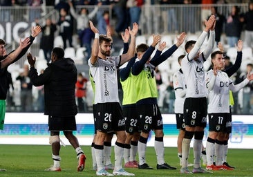 El Burgos CF - Granada CF, en imágenes