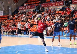 Miguel Malo, durante un encuentro con el UBU San Pablo Burgos.
