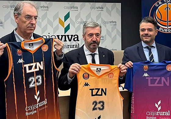 De izda. a dcha. Miguel Ángel Benavente, Tomás Fisac y Roberto Portilla.