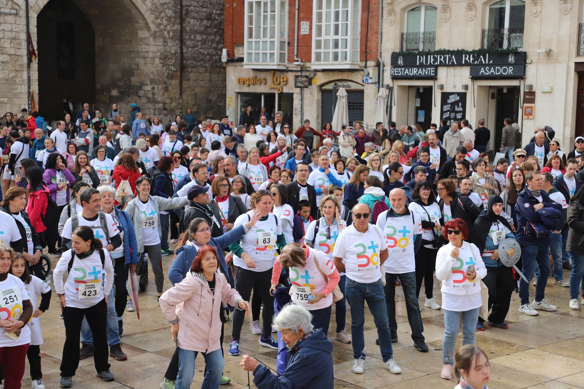 La I Marcha Cidiana celebrada en Burgos, en imágenes