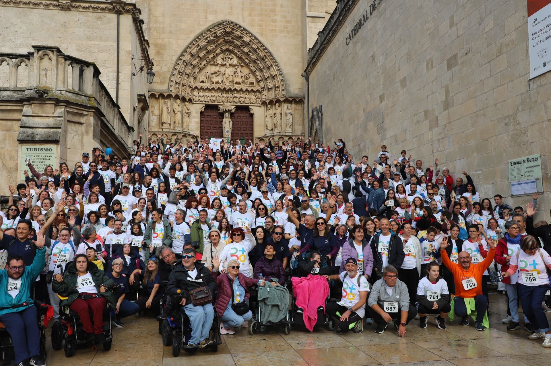 La I Marcha Cidiana celebrada en Burgos, en imágenes