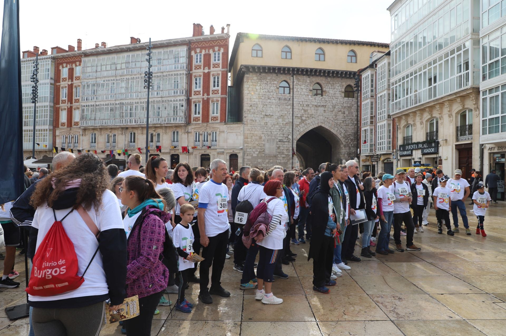 La I Marcha Cidiana celebrada en Burgos, en imágenes