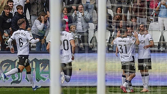El triunfo del Burgos CF, en imágenes