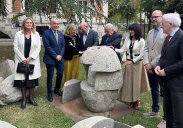 El burgalés Alberto Bañuelos expone su arte en el Palacio de la Isla de Burgos
