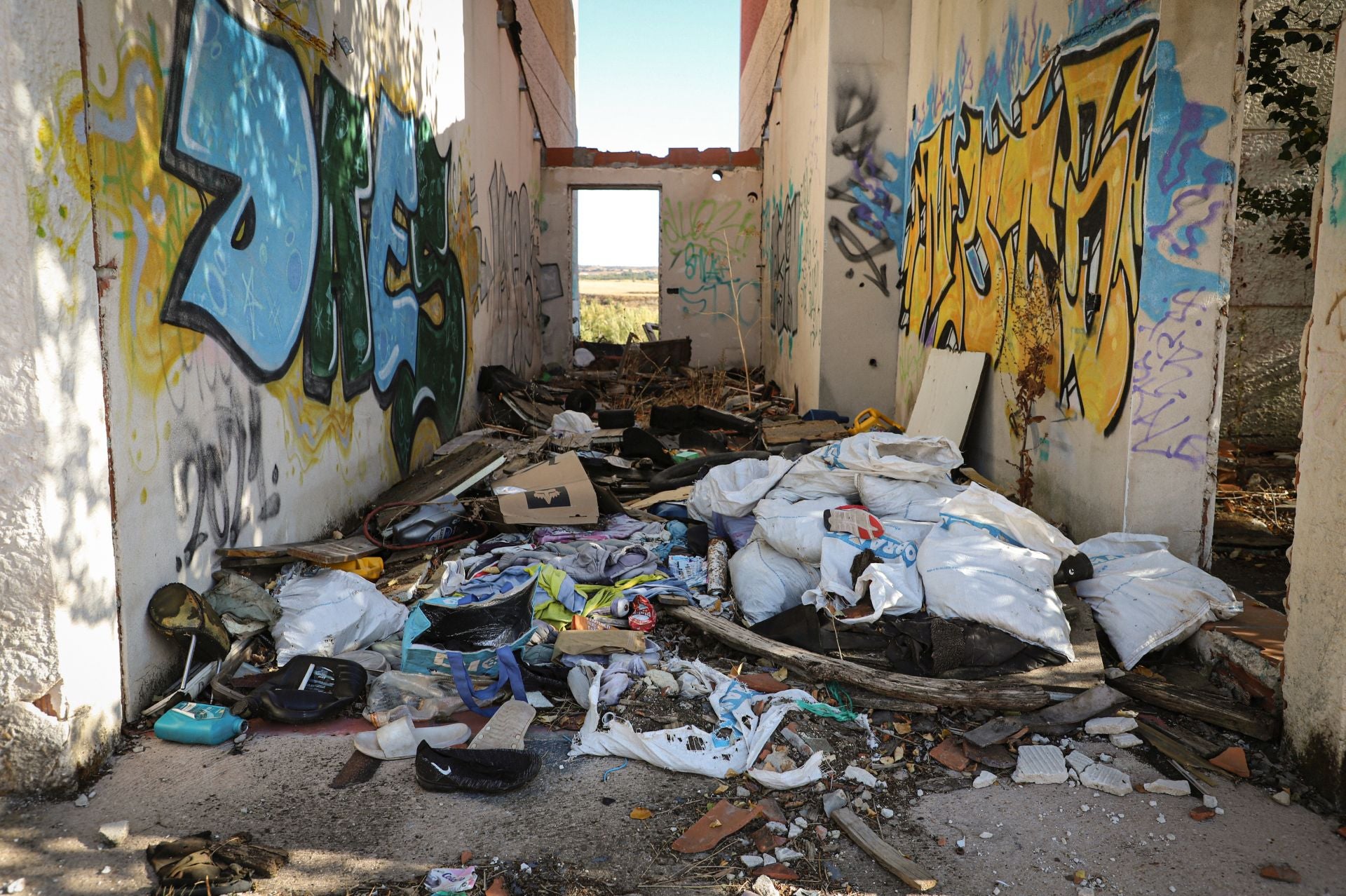 Así está la urbanización fantasma de un pueblo de Burgos, en imágenes