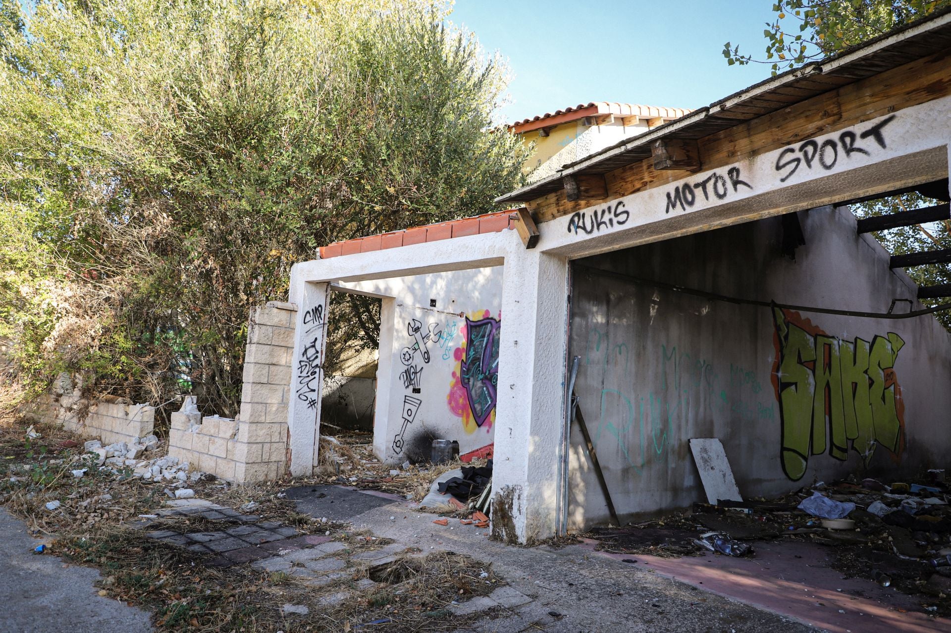 Así está la urbanización fantasma de un pueblo de Burgos, en imágenes