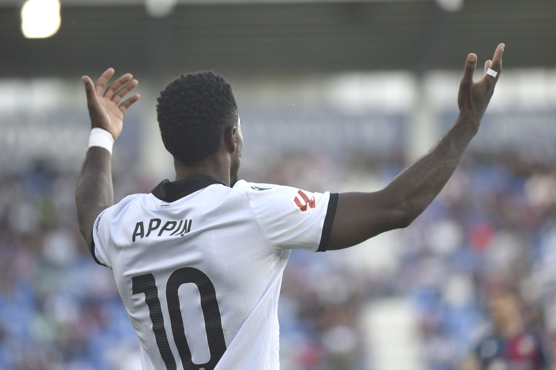 Todas las imágenes del encuentro entre el SD Huesca y el Burgos CF